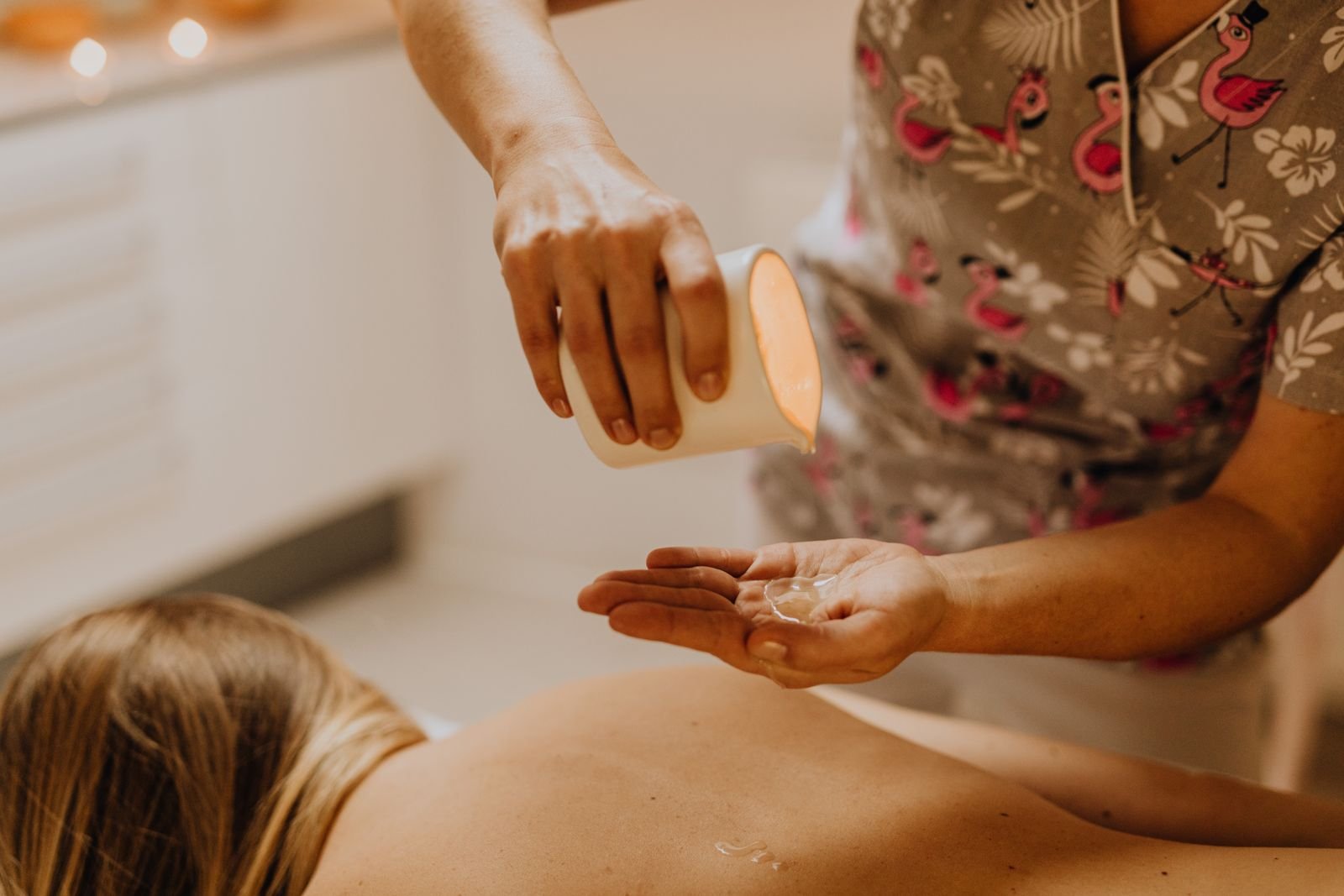 Massagem com Óleo Especial